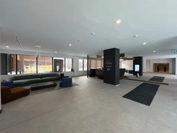 Toronto, ON M3C 0S4,1 Quarrington LN #604