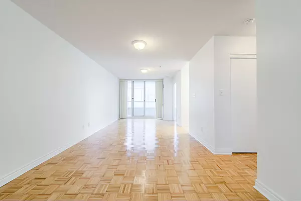 Toronto C10, ON M4P 1A2,43 Eglinton AVE E #509