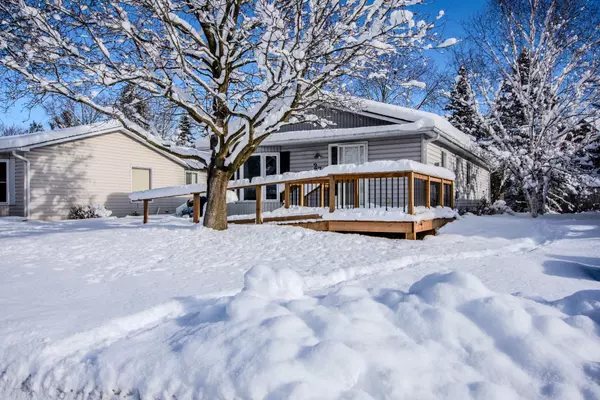 27 Royal Oak DR, Innisfil, ON L0L 1L0