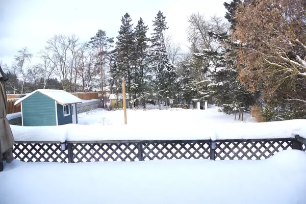 Wellington North, ON N0G 2L2,425 Wellington ST E