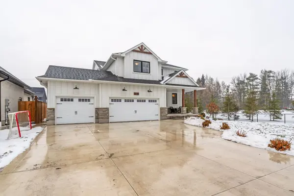 42 Cedarvale LN, Southwold, ON N5P 0E9