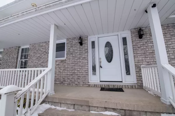 Belleville, ON K0K 2V0,61 Sills RD