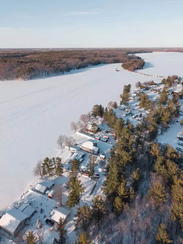 Front Of Yonge, ON K0E 1R0,50 Kerry Forest DR