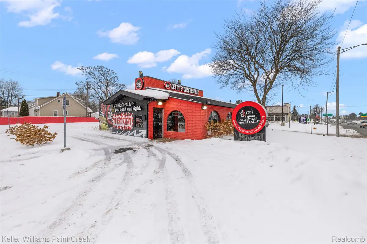 101 N Telegraph RD, Waterford Charter Township, MI 48328