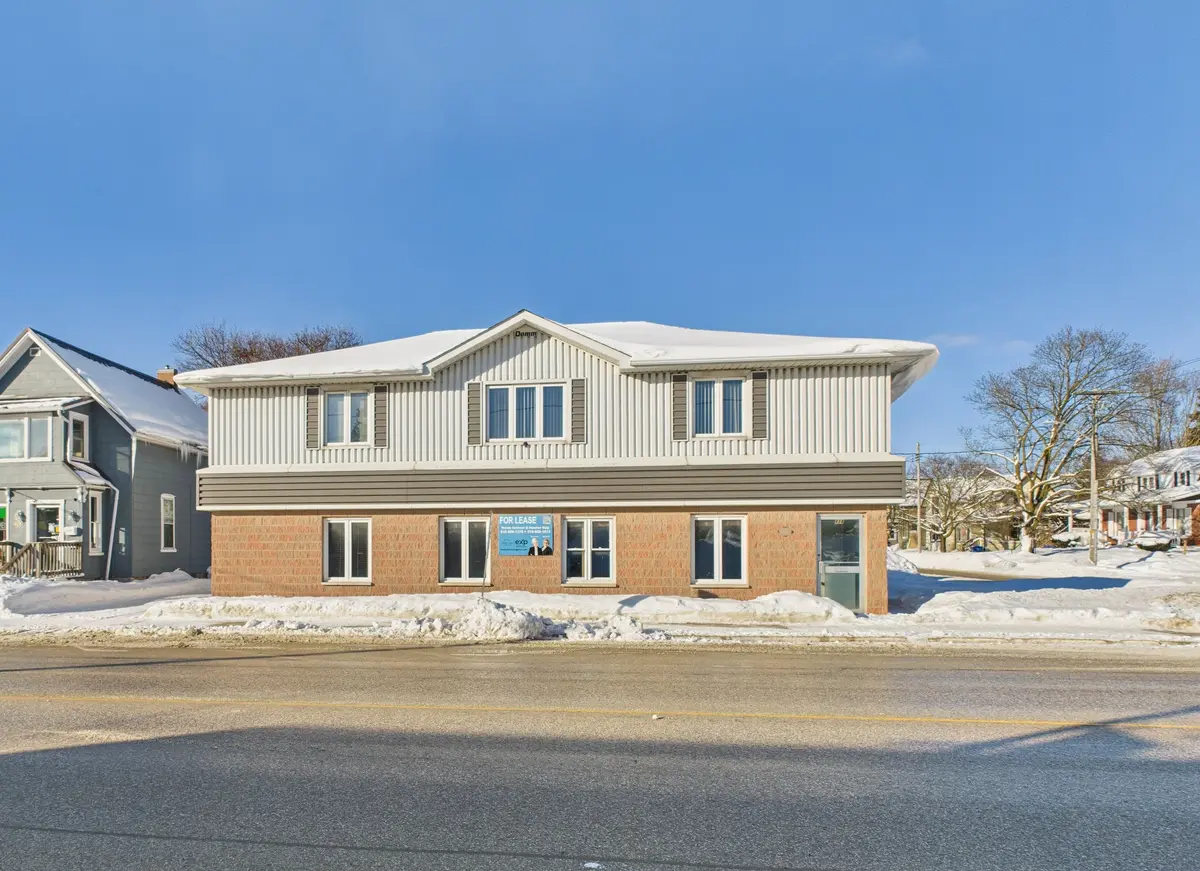 Hanover, ON N4N 1P6,414 10th ST