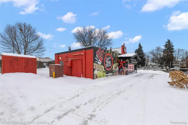 101 N Telegraph RD, Waterford Charter Township, MI 48328