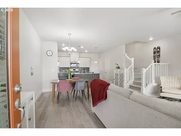 Hillsboro, OR 97123,6826 SE CRIMSON LN