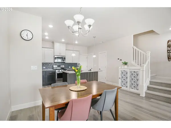 6826 SE CRIMSON LN, Hillsboro, OR 97123