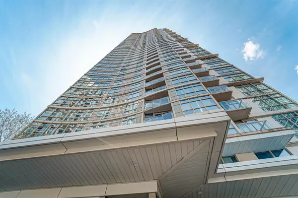 Toronto C01, ON M5V 3V2,10 Navy Wharf CT #2001