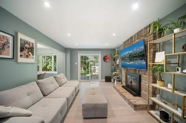 1114 Cedarcroft CRES, Pickering, ON L1X 1R5