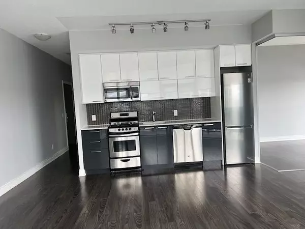 Toronto W06, ON M8V 0A3,80 Marine Parade DR #1608