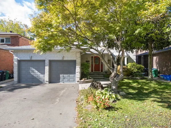 1713 Pengilley PL, Mississauga, ON L5J 4R8