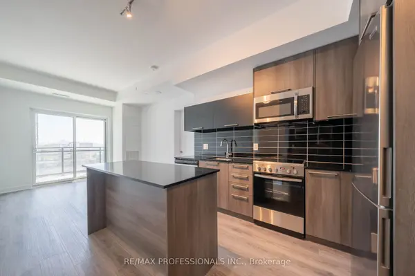 25 Neighbourhood LN #901, Toronto W07, ON M9Y 0C4