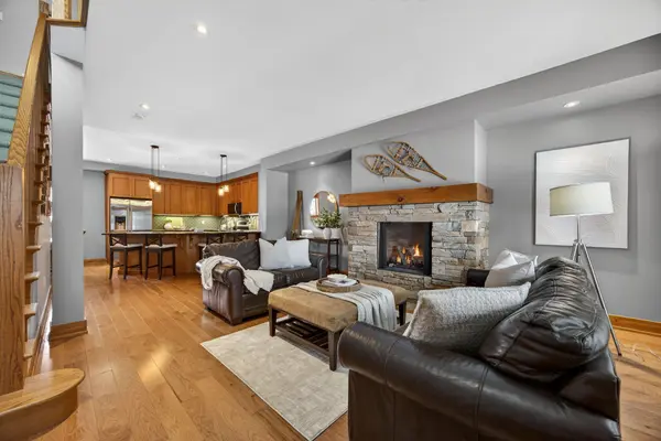 107 Venture BLVD, Blue Mountains, ON L9Y 0B6