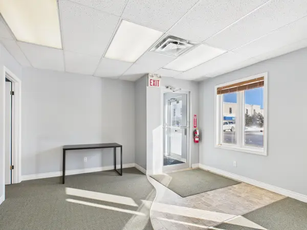 Hanover, ON N4N 1P6,414 10th ST