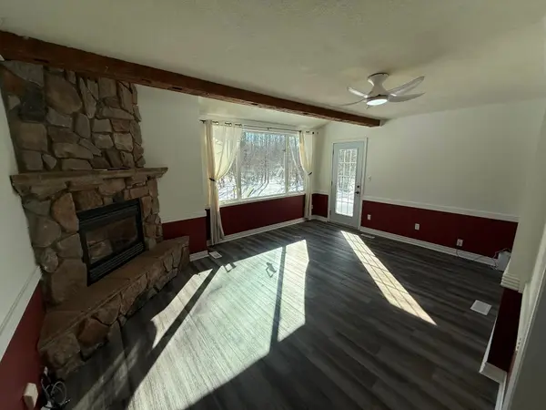 16 Anson ST, Minden Hills, ON K0M 2K0