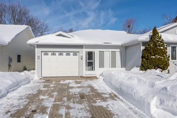 Prince Edward County, ON K0K 3L0,5 Cretney DR