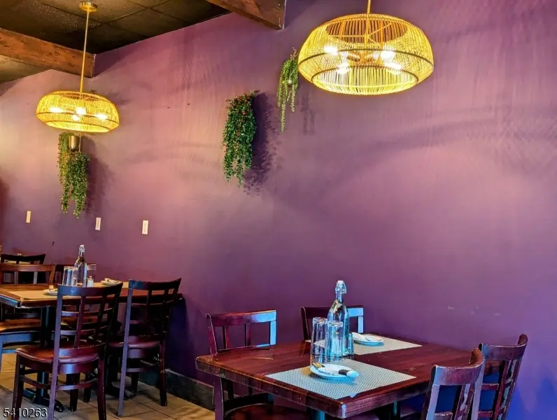 27 Academy St, Newark City, NJ 07102