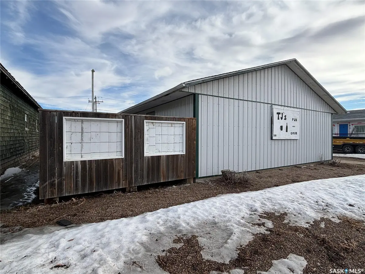 108 Main STREET, Eatonia, SK S0L 0Y0