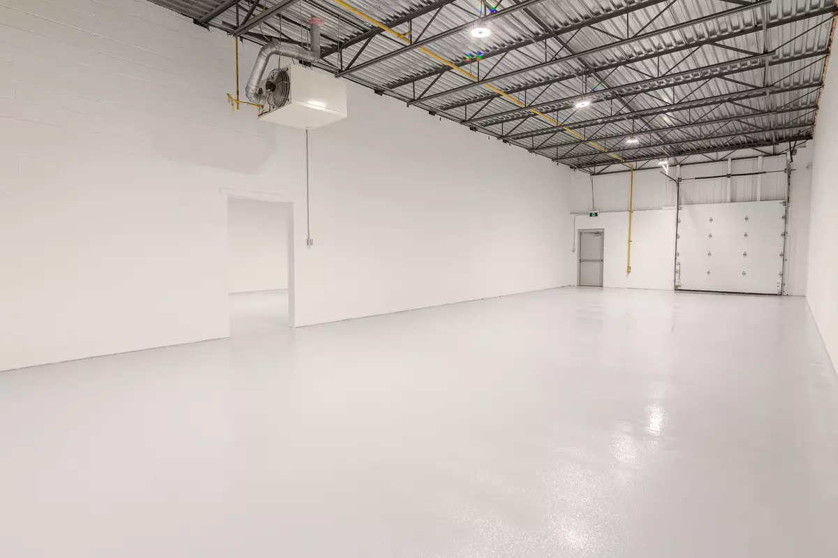 Elmvale Acres And Area, ON K1B 4T7,2710 Lancaster RD #119