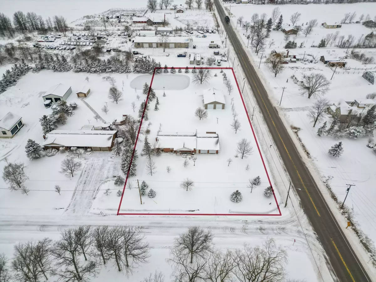 Wainfleet, ON L0S 1V0,40298 Youngs RD N