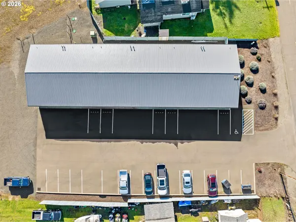 93303 PRAIRIE RD, Junction City, OR 97448