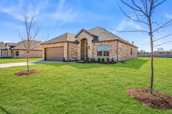 2895 Goldeneye Lane, Greenville, TX 75402