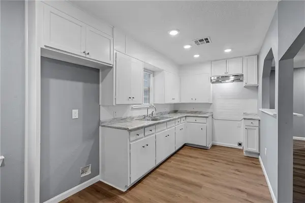 12932 Old Dallas Road, West, TX 76691