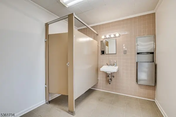 3055 Route 27, Franklin Twp., NJ 08823