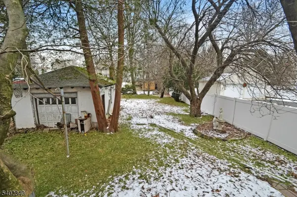 86 Montross Ave, Rutherford Boro, NJ 07070