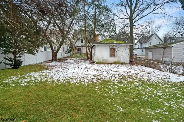 86 Montross Ave, Rutherford Boro, NJ 07070