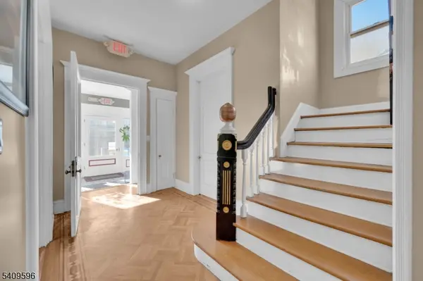 305 E High St, Bound Brook Boro, NJ 08805