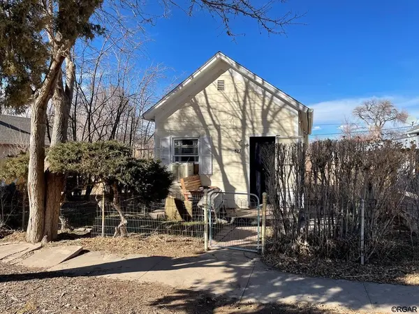 823 Ussie  AVE, Canon City, CO 81212