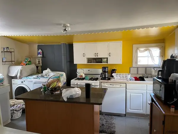 823 Ussie  AVE, Canon City, CO 81212