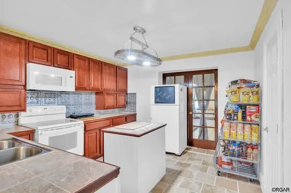 604 Allison  AVE, Canon City, CO 81212