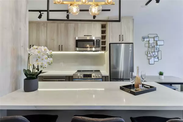 Toronto C02, ON M4W 3C8,914 Yonge ST #1504