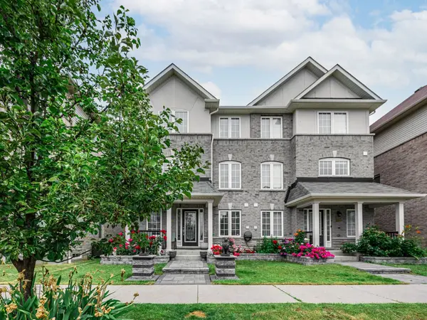 138 Barnham ST, Ajax, ON L1Z 0K7