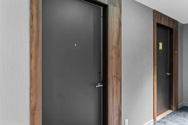 Barrie, ON L4N 1S9,39 MARY ST #2908