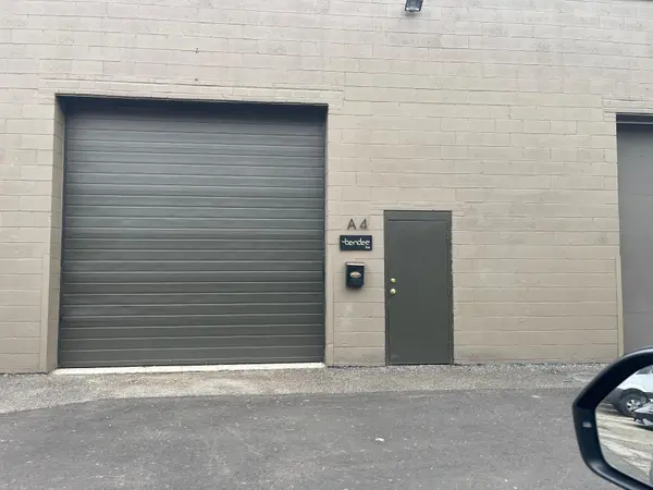 345 Wyecroft RD #4A, Oakville, ON L6K 2H2