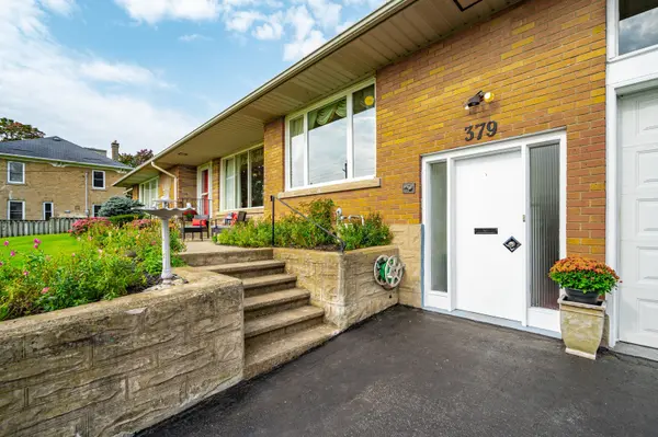 Centre Wellington, ON N1M 1L8,379 St Patrick ST W