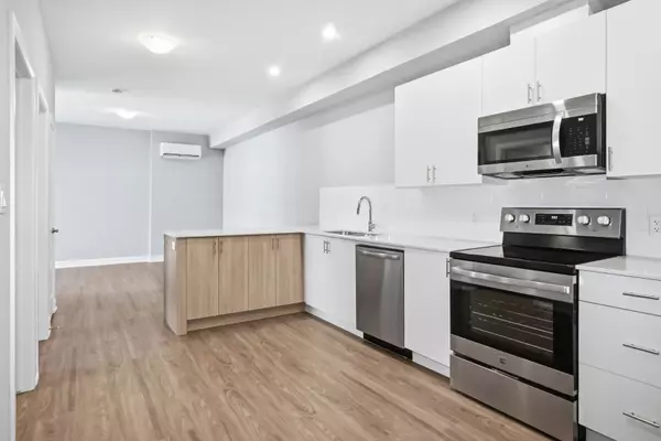 Blackburn Hamlet, ON K1W 1A2,2396 Cleroux CRES #209