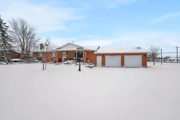 Wainfleet, ON L0S 1V0,40298 Youngs RD N