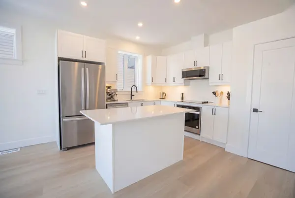 132 McDonough CRES, Loyalist, ON K7N 0A4