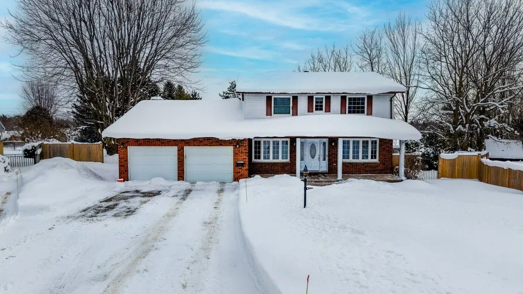 33 Tower RD, Arran-elderslie, ON N0G 1L0