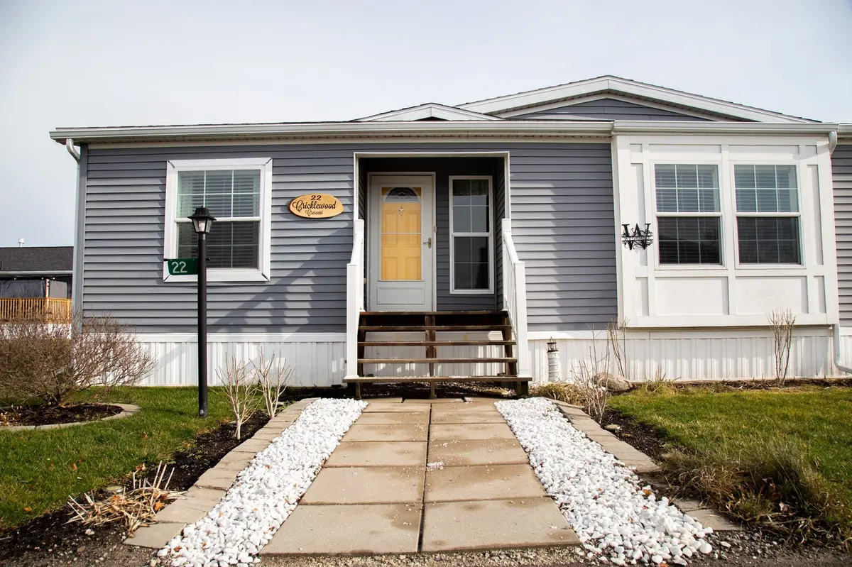 22 Cricklewood CRES, Haldimand, ON N0A 1L0