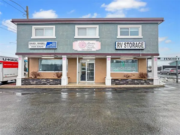185 Commonwealth Avenue, Mount Pearl, NL A1N4L3