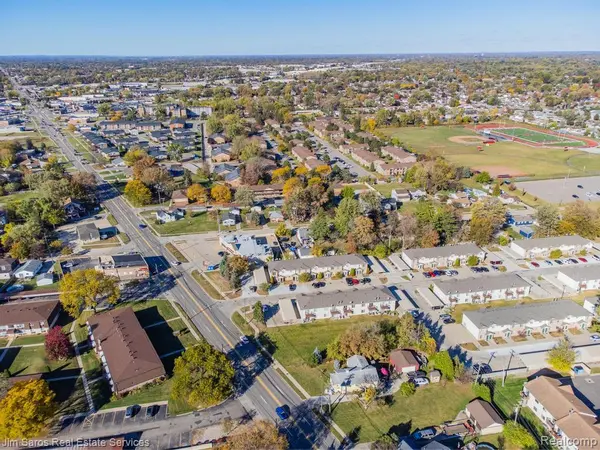 0 Utica, Roseville, MI 48066