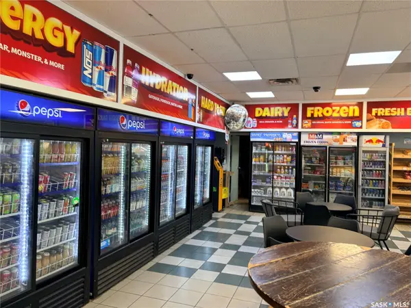 330 Silverwood ROAD, Saskatoon, SK S7K 6Y4