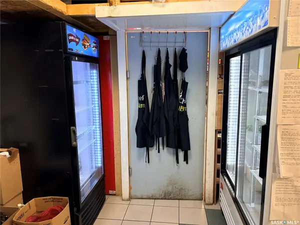 330 Silverwood ROAD, Saskatoon, SK S7K 6Y4