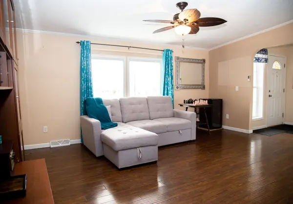 22 Cricklewood CRES, Haldimand, ON N0A 1L0